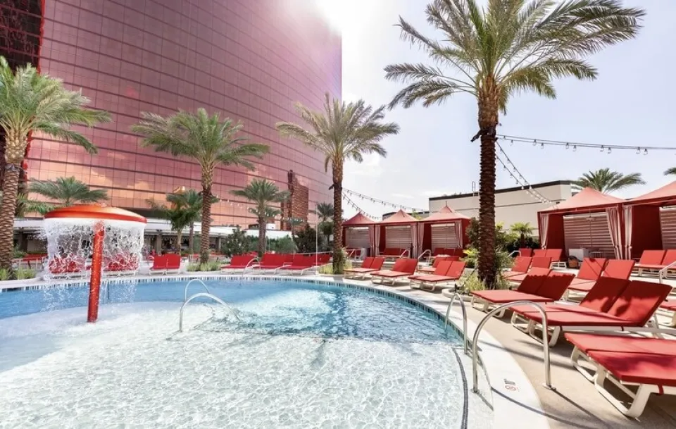 zwembad bij Resorts World Las Vegas