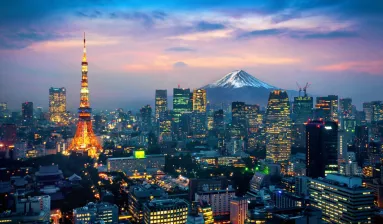 Tokio met de berg Fuji op de achtergrond